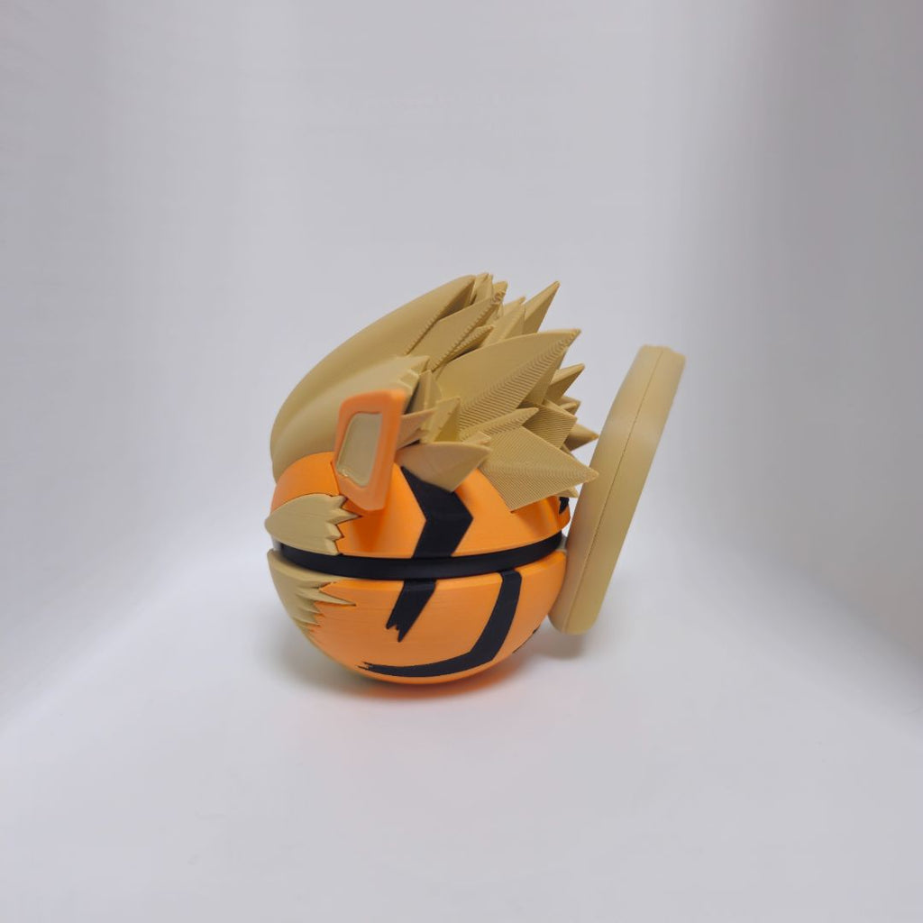 0059 Arcanine Poké Ball