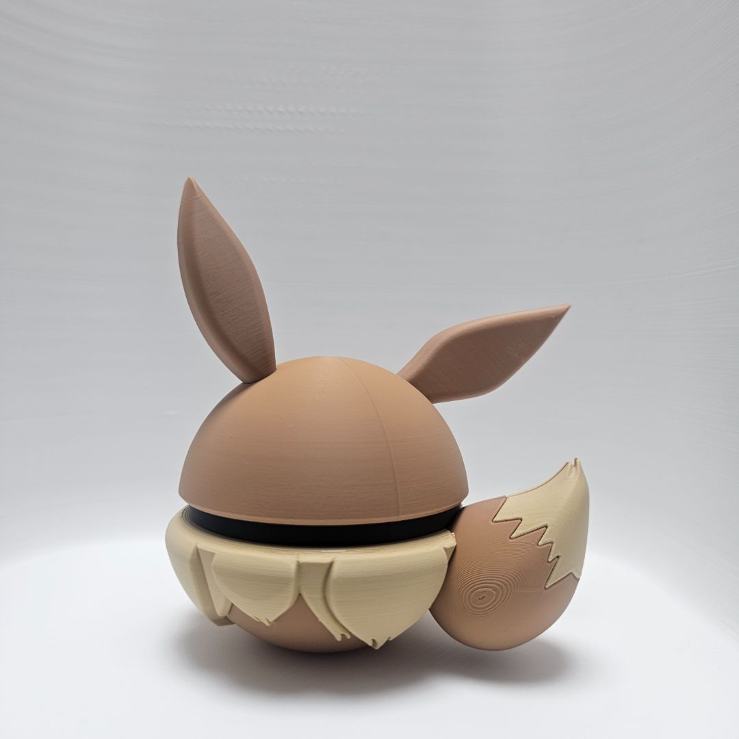 0133 Eevee Poké Ball