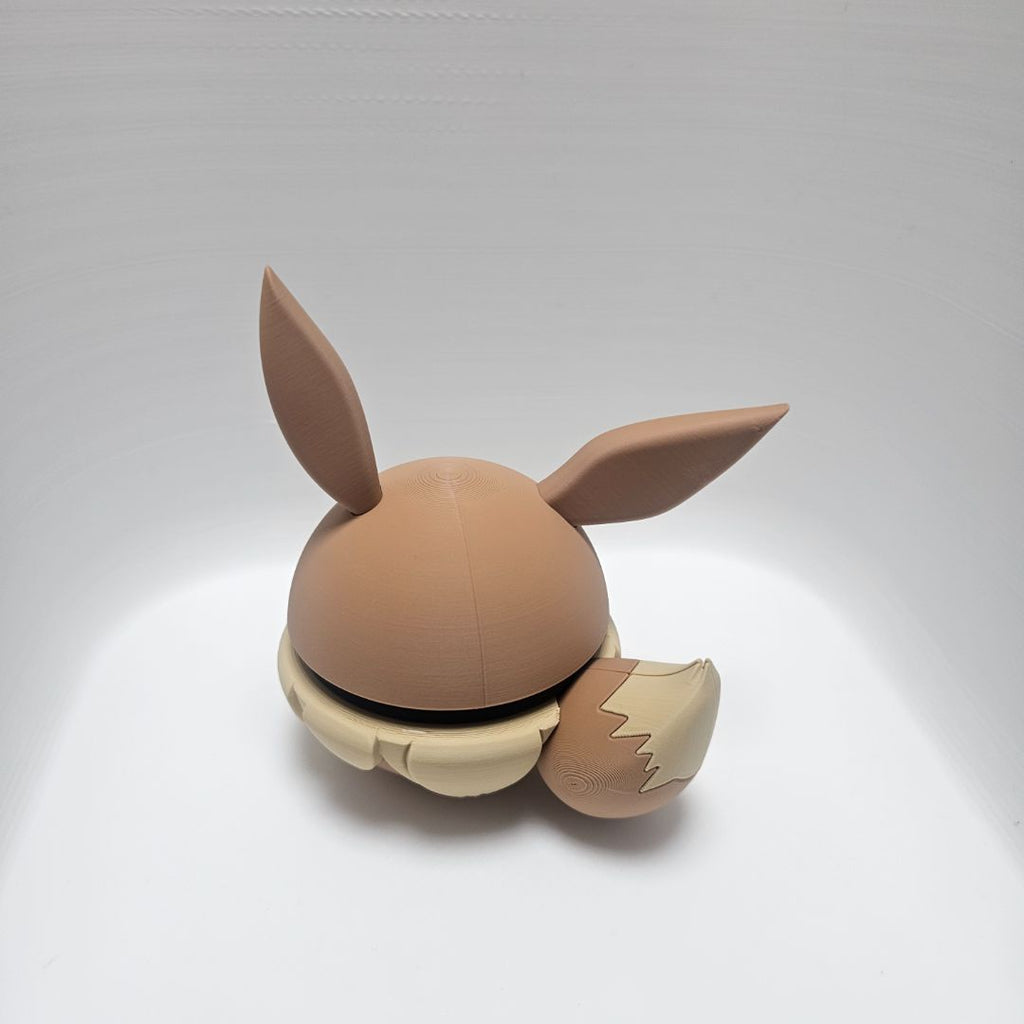0133 Eevee Poké Ball