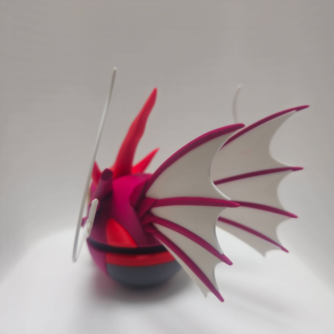 0130 Shiny Mega Gyarados Poké Ball