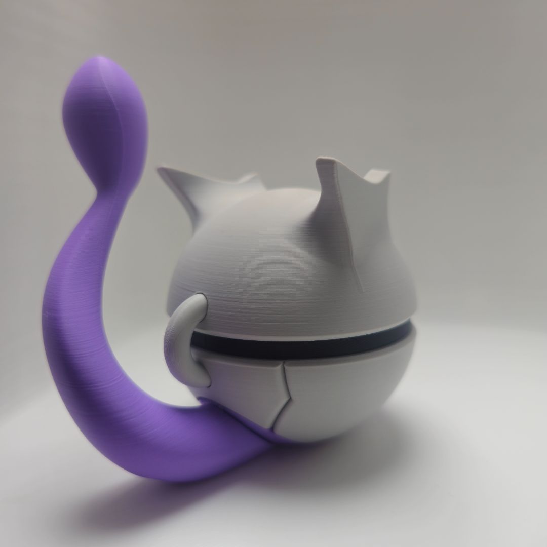0150 Mewtwo Poké Ball