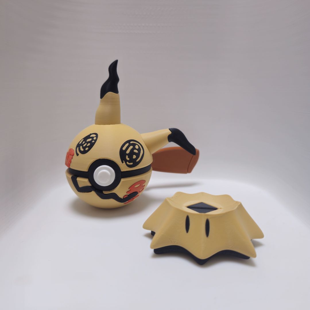 0778 Mimikyu Poké Ball