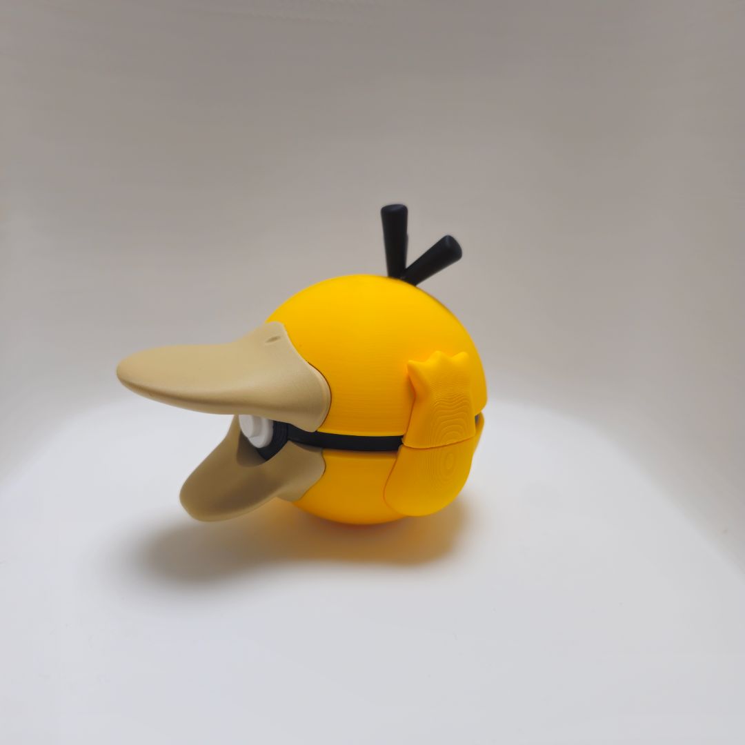 0054 Psyduck Poké Ball