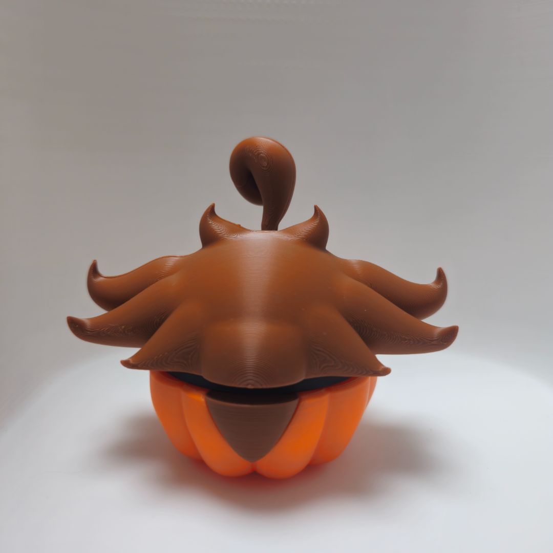 0710 Pumpkaboo Poké Ball