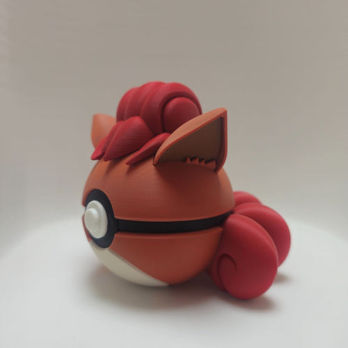 0037 Vulpix Poké Ball